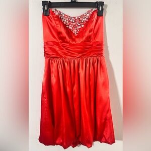 NIKI Alfred Angelo Orange Coral Strapless Gown